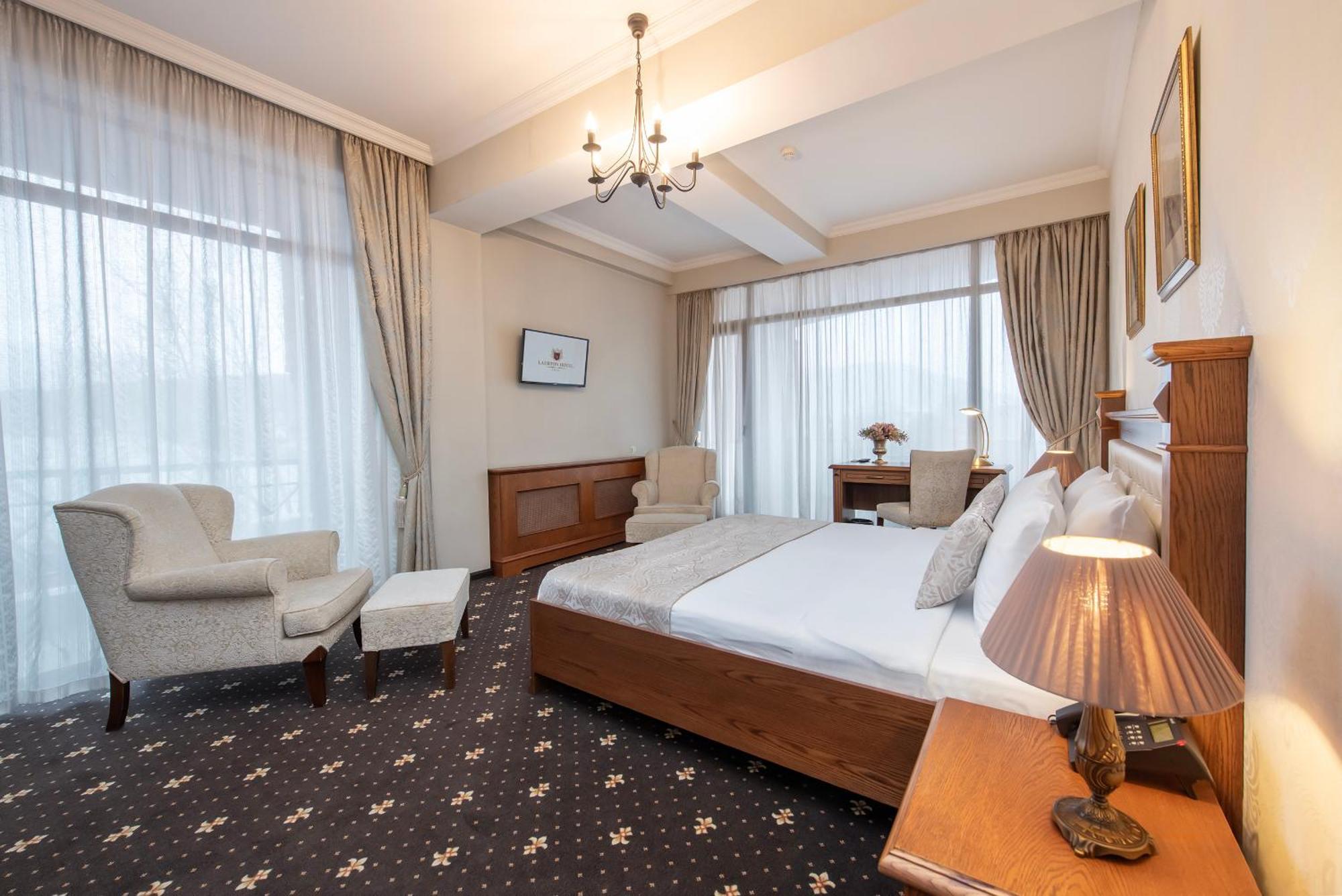Laerton Hotel