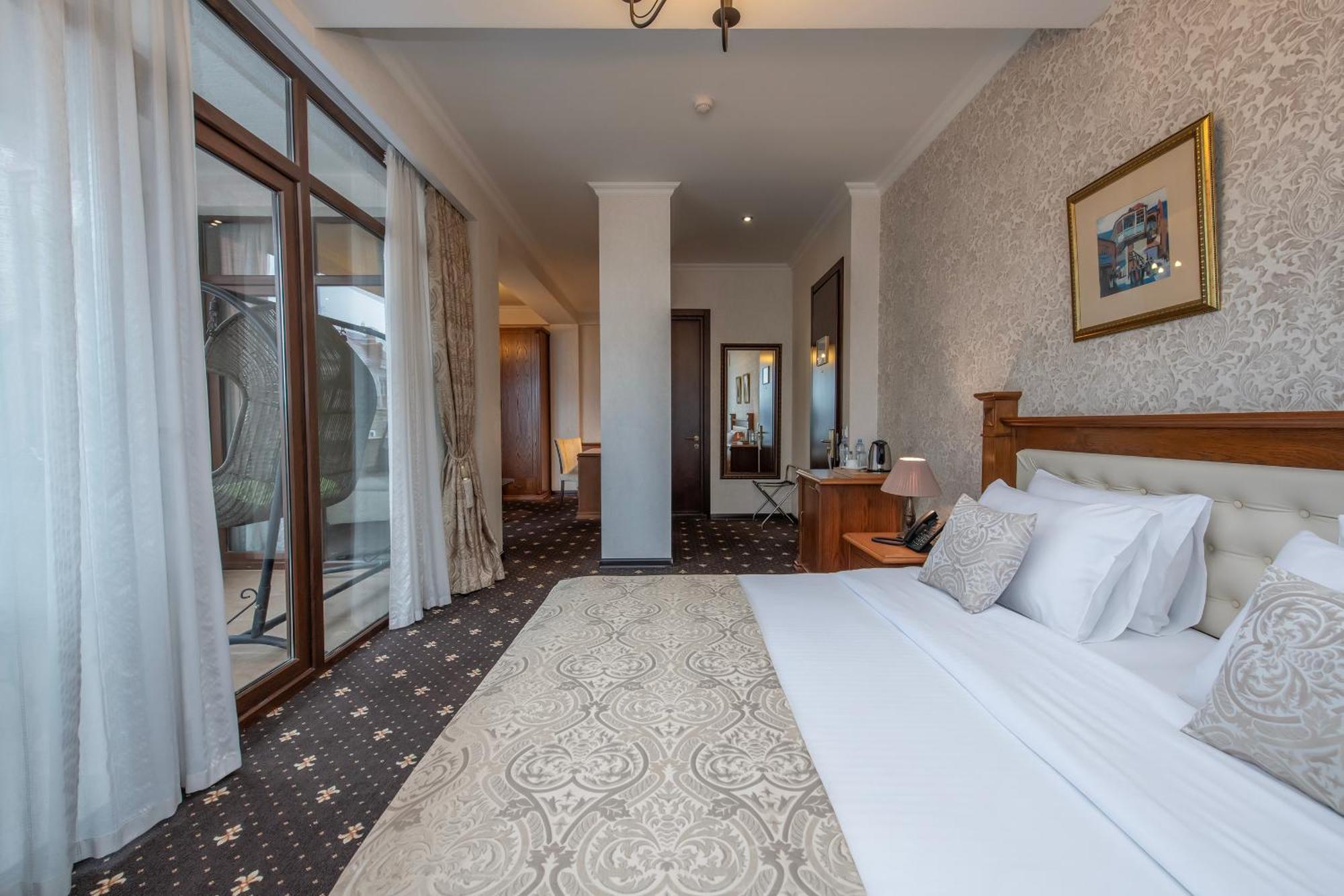 Laerton Hotel